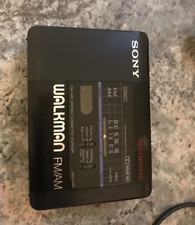 Sony walkman f66 usato  Ginosa