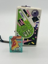 1988 Pocket Rockers Fisher-Price odtwarzacz muzyki Odtwarzacz kasetowy DZIAŁA - Czytaj na sprzedaż  Wysyłka do Poland