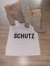 Botas femininas SCHUTZ Kylie camurça média (cinza) novas comprar usado  Enviando para Brazil