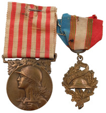 20.15 2025 military d'occasion  Expédié en Belgium