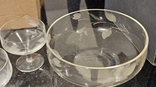 Trifle bowl serving for sale Trifle bowl serving for sale  LEICESTER