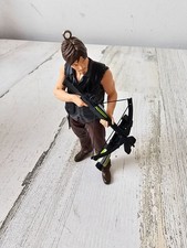 Usado, Hallmark 2015 Walking Dead Daryl zumbi besta homem ornamento árvore de Natal comprar usado  Enviando para Brazil