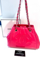 Chanel pink patent d'occasion  Expédié en Belgium
