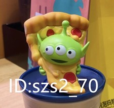 The Pizza Cosplayer - POP MART Alien Immersive Experience mini boneco brinquedo presente comprar usado  Enviando para Brazil