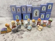avon heavenly blessings nativity for sale avon heavenly blessings nativity for sale  Great Bend