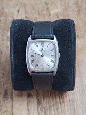 Usado, Universal Genève - Tank - Vintage - Réf. 842114 - Cal. 1-42 - Manual Winding comprar usado Usado, Universal Genève - Tank - Vintage - Réf. 842114 - Cal. 1-42 - Manual Winding comprar usado  Enviando para Brazil