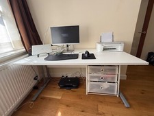 Large white desk for sale  LONDON