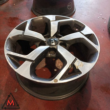 Cerchio lega 7jx17 usato  Italia