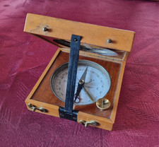 Ancienne boussole militaire d'occasion  Moyenmoutier