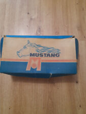 Mustang. boîte chaussures d'occasion  Fumay