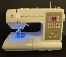 Máquina de acolchoar e costura computadorizada SINGER Confidence 7469Q com extensor comprar usado  Enviando para Brazil