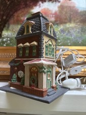 Dept 56 HABERDASHERY (Loja de Roupas Masculinas) Natal na Cidade 1992 com lâmpada e cabo comprar usado  Enviando para Brazil