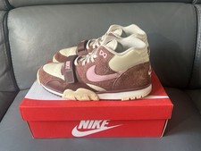 Nike air trainer d'occasion  Villers-Bocage