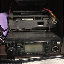Yaesu d'occasion  Expédié en Belgium