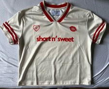 Shirt sweet short d'occasion  Castelnau-de-Médoc