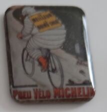 Pin michelin bibendum d'occasion  Saint-Amand-Montrond
