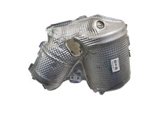 Bouclier thermique 208a02899r d'occasion  Lambersart