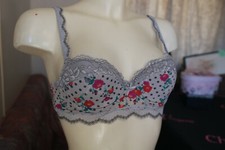 Soutien gorge marque d'occasion  Nîmes