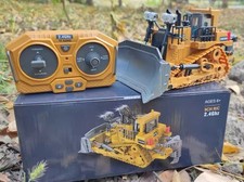 Bulldozer 4wd télécommandé d'occasion  Dreux