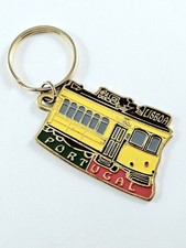 Chaveiro - Lembrança - PORTUGAL, LISBOA - Trem - Metal pintado comprar usado  Enviando para Brazil
