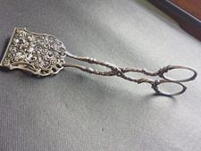 Ancienne pince pelle d'occasion  Confolens
