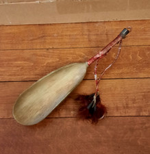 Colher de chifre acolchoada antiga nativa americana cone de lata gotas corda costurada índio comprar usado  Enviando para Brazil