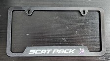 Marco de matrícula Dodge Scat Pack muesca de metal negro usado oficial segunda mano  Embacar hacia Mexico