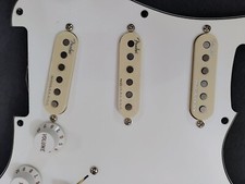 Genuine fender stratocaster for sale  Cleveland