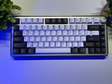 Kiboom Breeze 75 Mechanical Keyboard Compact 75% RGB Quiet Sound Black Color NEU comprar usado Kiboom Breeze 75 Mechanical Keyboard Compact 75% RGB Quiet Sound Black Color NEU comprar usado  Enviando para Brazil