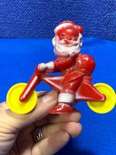 Recipiente de doces vintage Papai Noel em triciclo plástico rígido brinquedo de decoração de Natal comprar usado  Enviando para Brazil