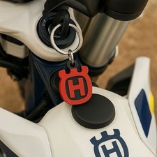 Portachiavi husqvarna moto usato  Reggio Calabria