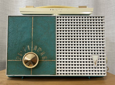Rádio tubo antigo azul-petróleo portátil Philco funcional meados do século (EUA, 1960) comprar usado  Enviando para Brazil