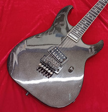 Kramer guitare électrique d'occasion Kramer guitare électrique d'occasion  Expédié en France