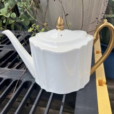 Wedgwood octagonal scalloped for sale  Humble