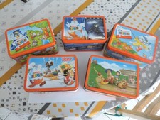 Boites kinder métalliques d'occasion  La Ferrière