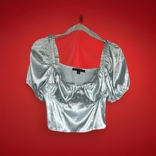 Women green short for sale  Moreno Valley