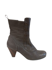 Shoes grey stone for sale  RUGBY
