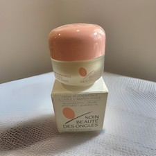Soins des ongles d'occasion Soins des ongles d'occasion Expédié en Belgium