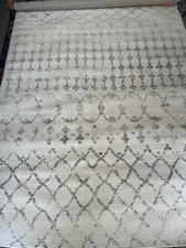 Surya rug 140x200cm for sale  NOTTINGHAM