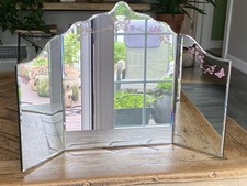 Tri fold vanity for sale  Slate Hill