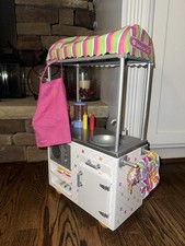 Usado, Bonecas American Girl CARRINHO DE LANCHE CAMPUS comida, sorvete, cachorros-quentes, com acessórios comprar usado  Enviando para Brazil