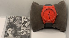 relogio guess feminino 3 pulseiras comprar usado relogio guess feminino 3 pulseiras comprar usado Enviando para Brazil