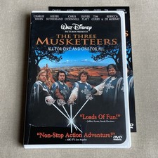 The Three Musketeers (DVD 1993) W/ Insert Disney Swashbuckler Charlie Sheen + comprar usado  Enviando para Brazil