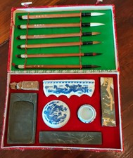 Set pennelli scrittura usato  Ardea