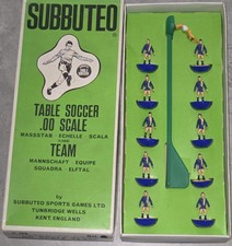 Subbuteo cardiff city usato  Spedire a Italy