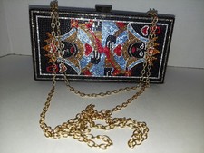 Bolsa clutch Queen Of Hearts cristal 8X4 comprar usado Bolsa clutch Queen Of Hearts cristal 8X4 comprar usado  Enviando para Brazil