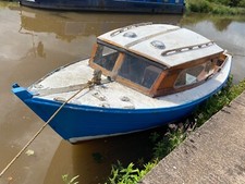 Clinker built boat for sale  UK