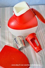 Tupperware moulin universel d'occasion  Beuzeville