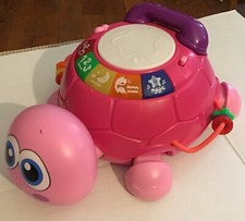 Brinquedo musical tartaruga bebê rastejando brinquedos rosa com música e luzes LED funciona bem comprar usado  Enviando para Brazil