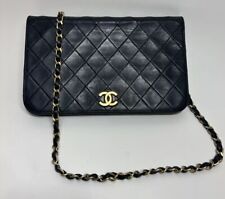Bolsa de ombro CHANEL Matelasse corrente pele de cordeiro preta CC/VENDA 🎁 comprar usado Bolsa de ombro CHANEL Matelasse corrente pele de cordeiro preta CC/VENDA 🎁 comprar usado  Enviando para Brazil